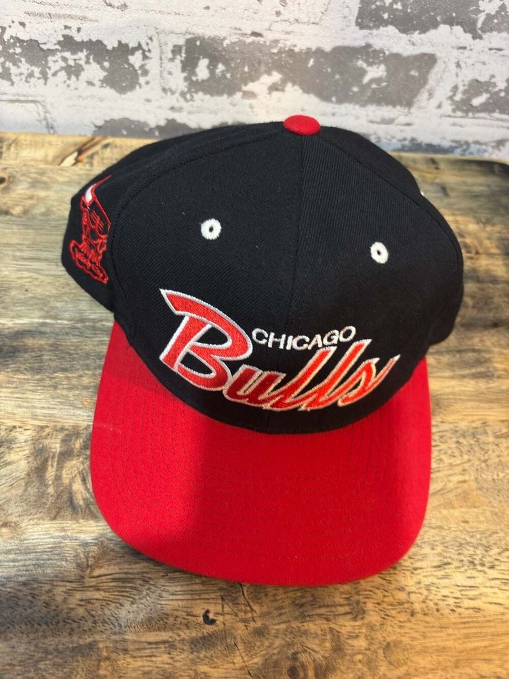 Chicago Bulls Mitchell and Ness SnapBack. Hardwood...